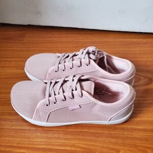 Wide Step Pink Women's Sneakers